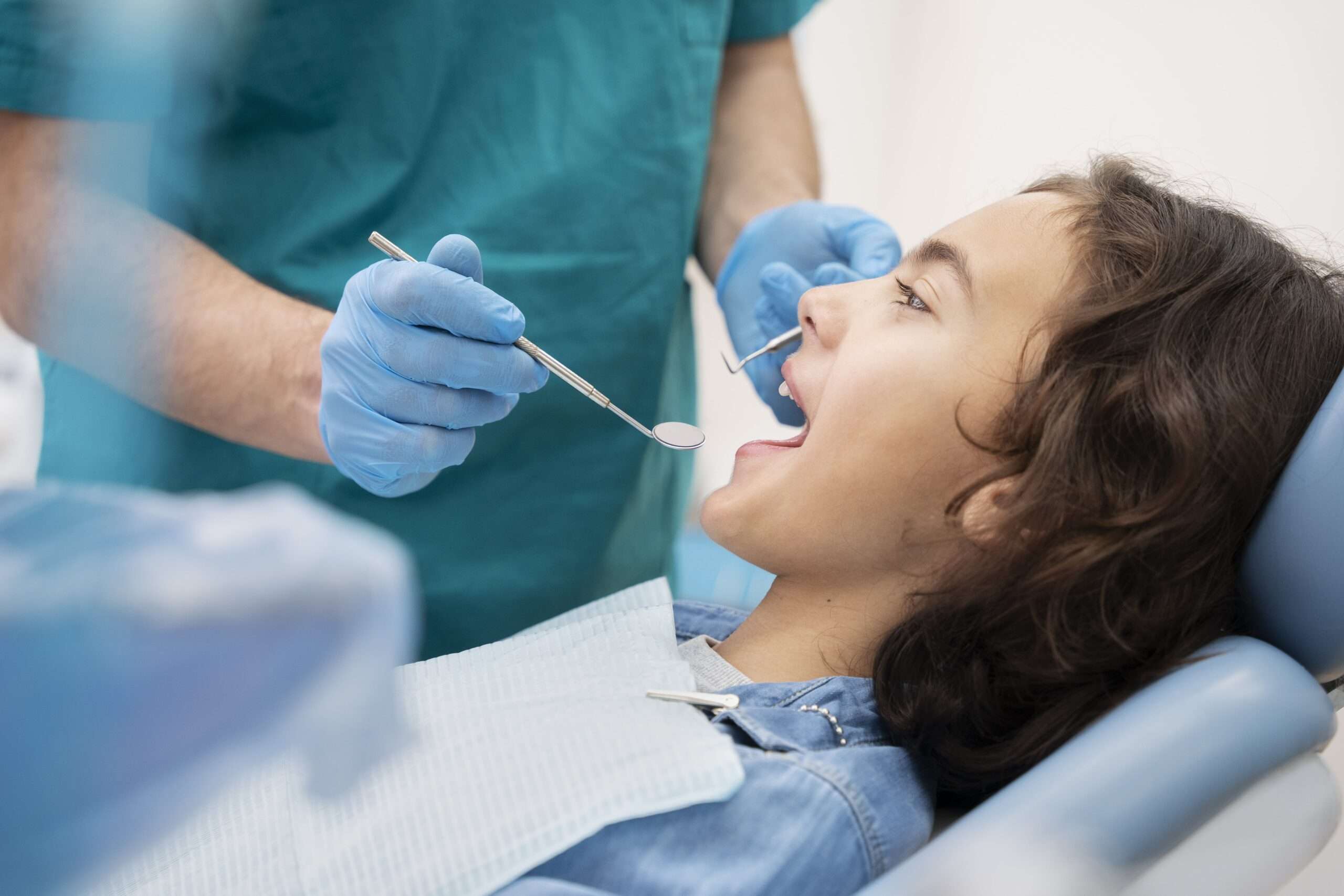 You are currently viewing How to Find the Right Pediatric Dentist for Your Child?